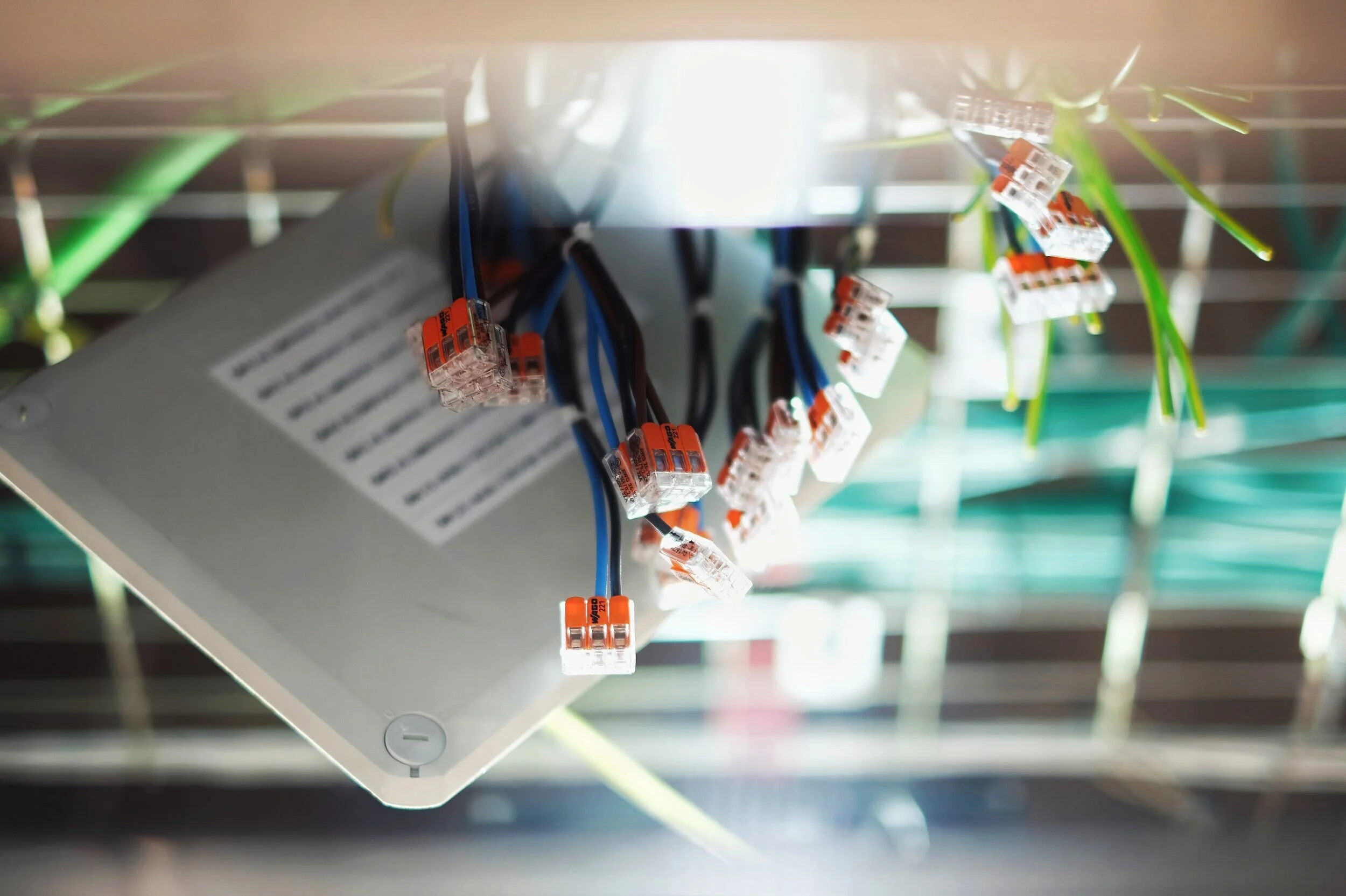 Electrical wiring and connectors